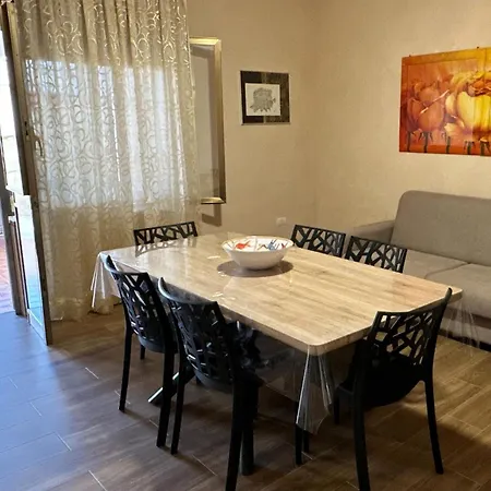 Villino Lella Apartment Torre Lapillo